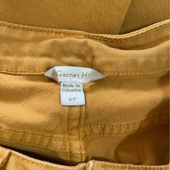 Women’s Garnet Hill mustard colored straight leg jean pants, size 6P - Picture 3 of 4